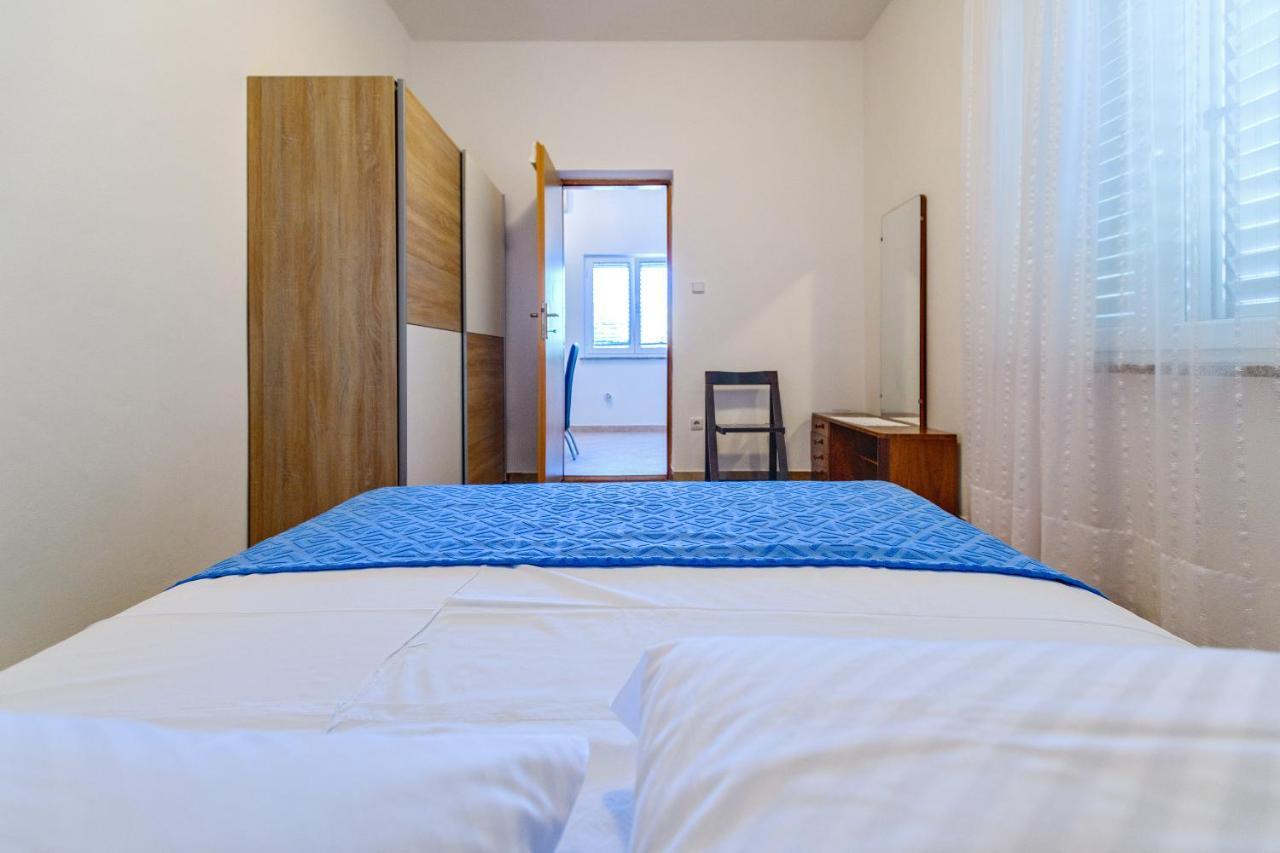 Apartmant Prosika Pag Town Bagian luar foto