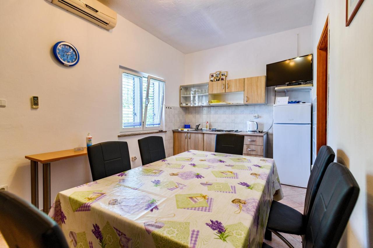 Apartmant Prosika Pag Town Bagian luar foto