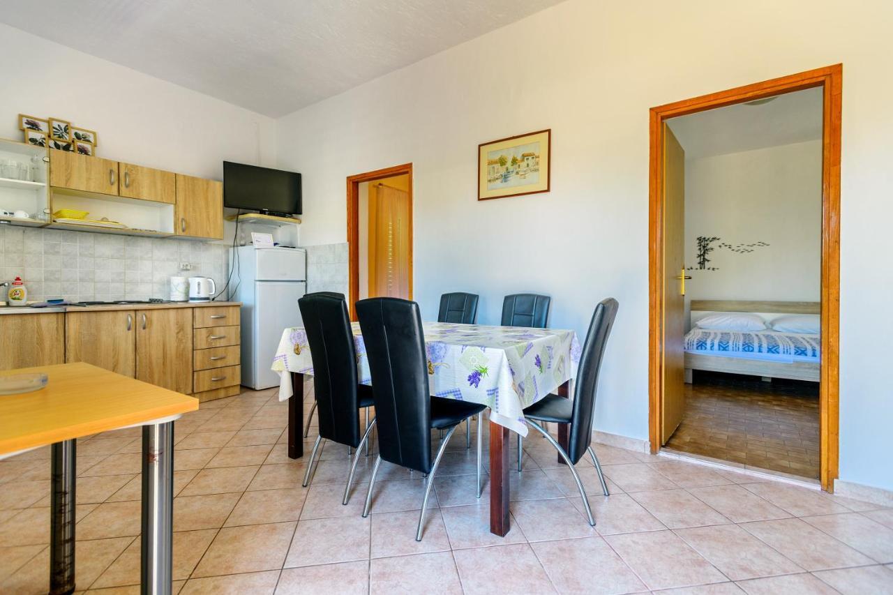 Apartmant Prosika Pag Town Bagian luar foto