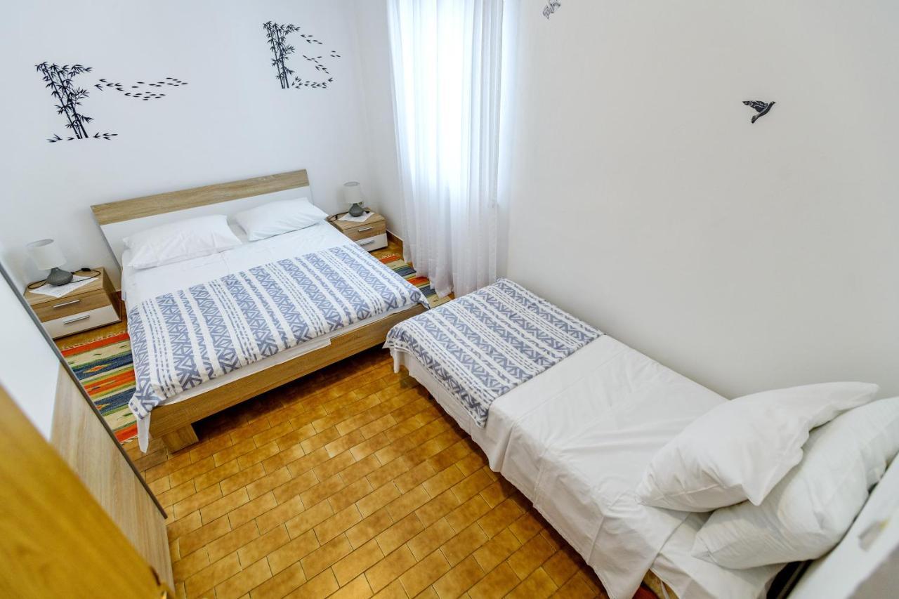 Apartmant Prosika Pag Town Bagian luar foto