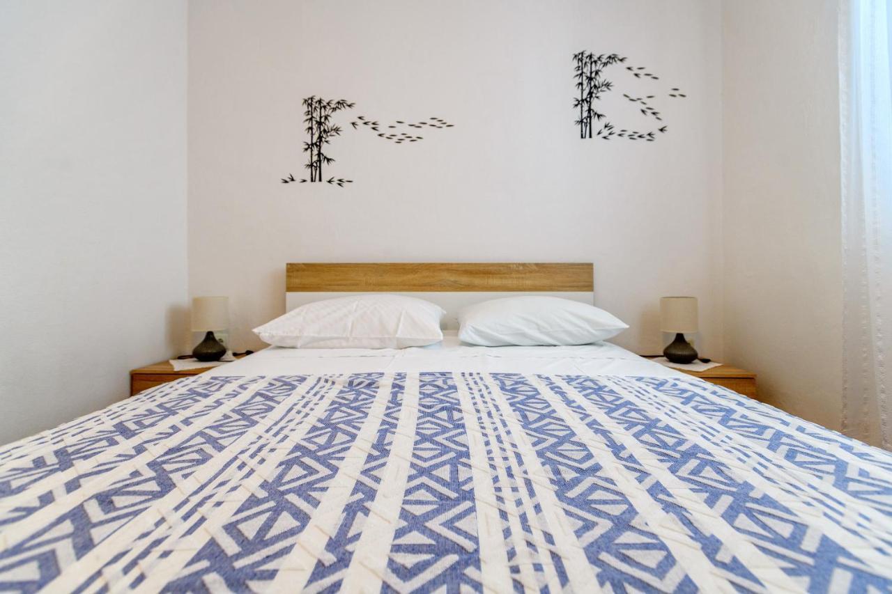 Apartmant Prosika Pag Town Bagian luar foto